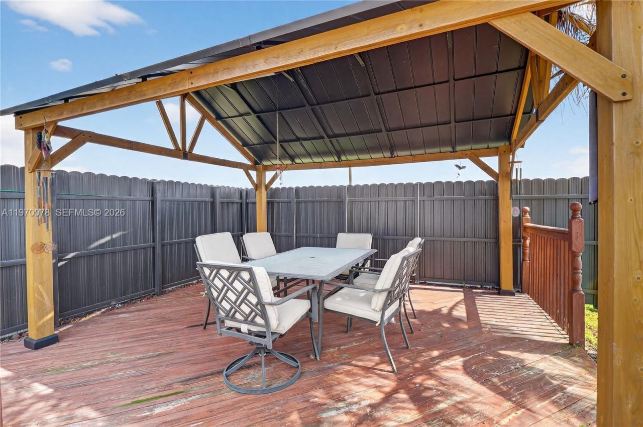 1220 Moore Run, La Belle, FL 33935 Photo