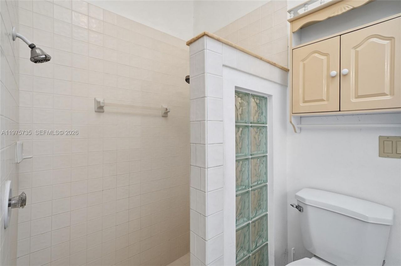 5250 King Arthur Ave , Davie, FL 33331 Photo