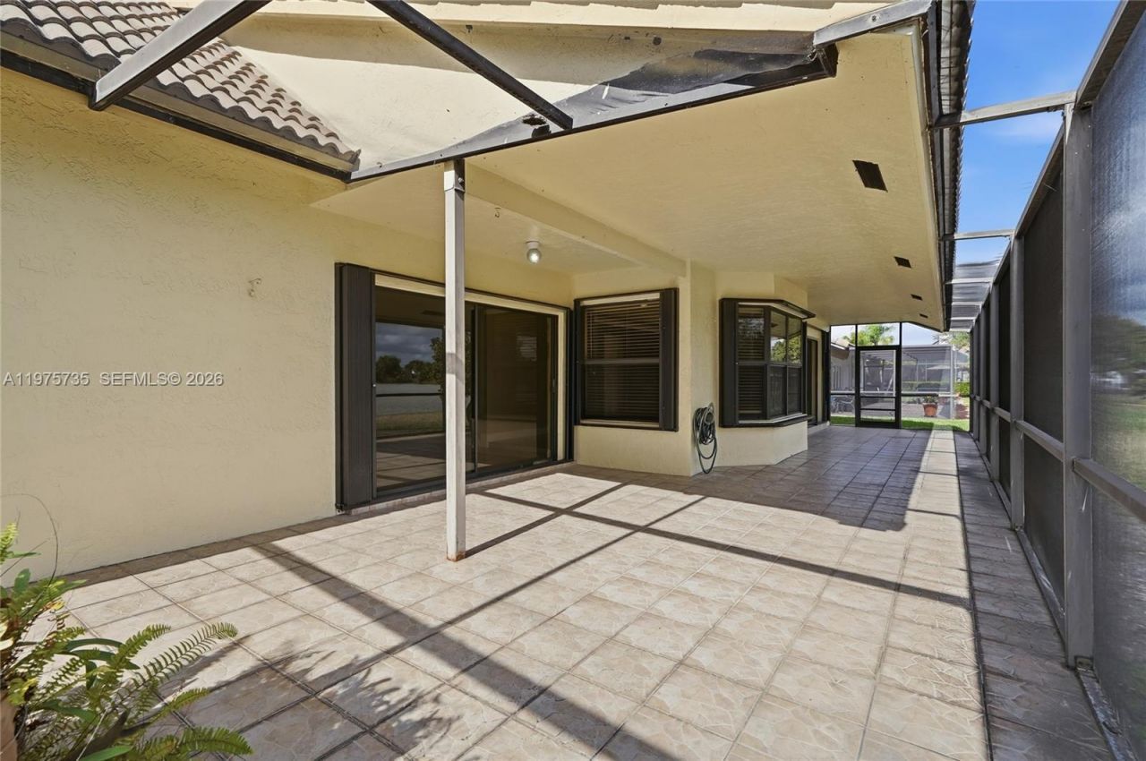 5250 King Arthur Ave , Davie, FL 33331 Photo