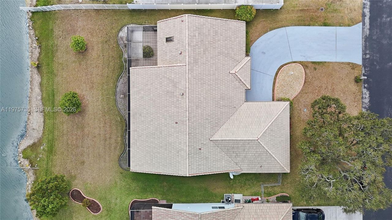 5250 King Arthur Ave , Davie, FL 33331 Photo