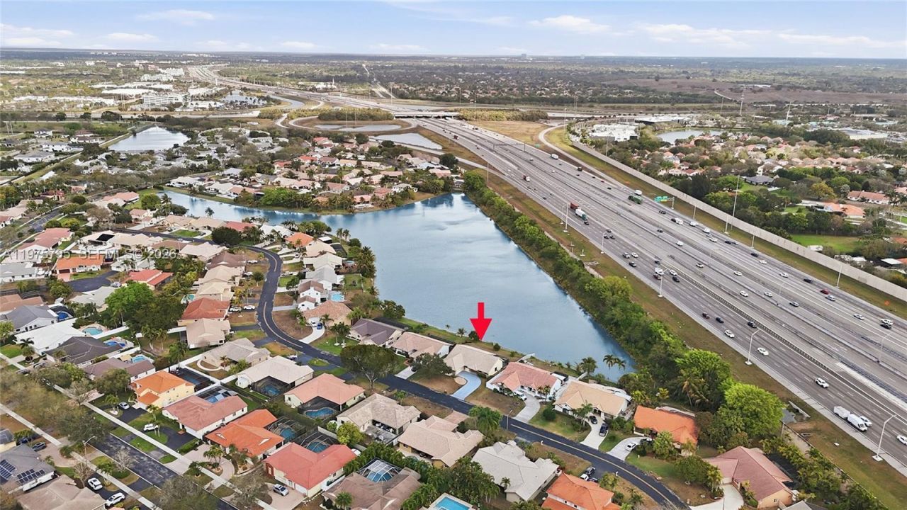 5250 King Arthur Ave , Davie, FL 33331 Photo