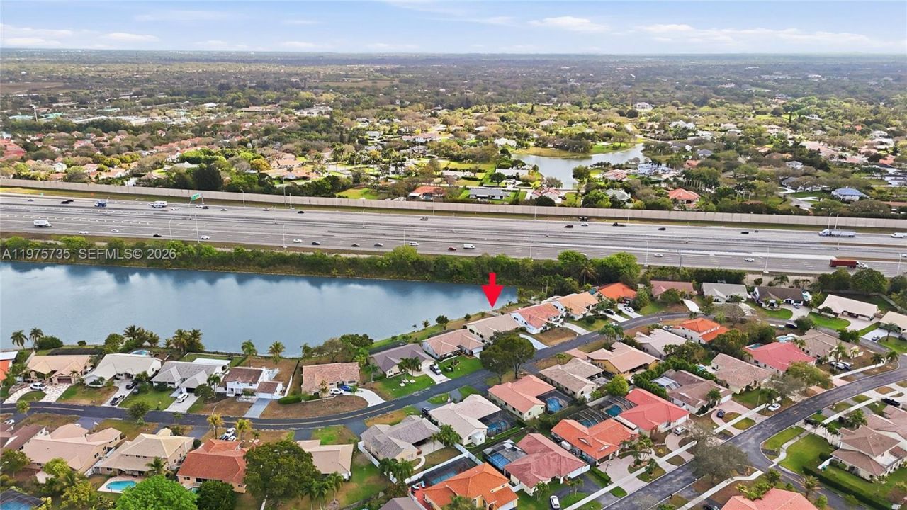 5250 King Arthur Ave , Davie, FL 33331 Photo