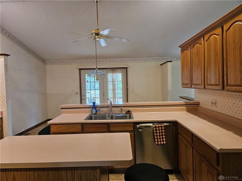 4909 Shannon Avenue, Bethel Township, OH 45504 Photo 8