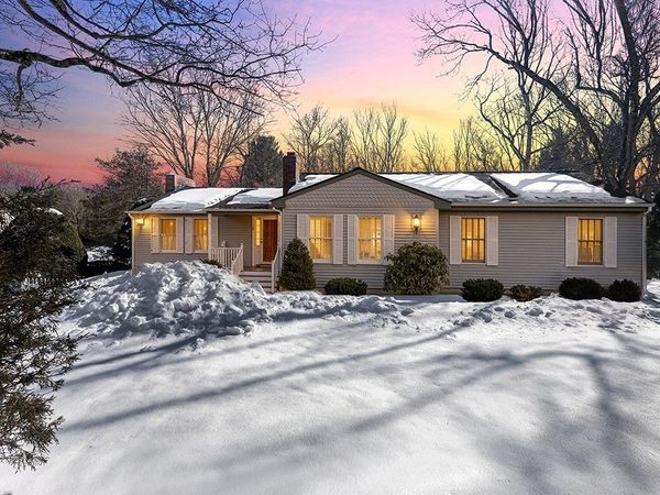 120 Beach St, Foxboro, MA 02035