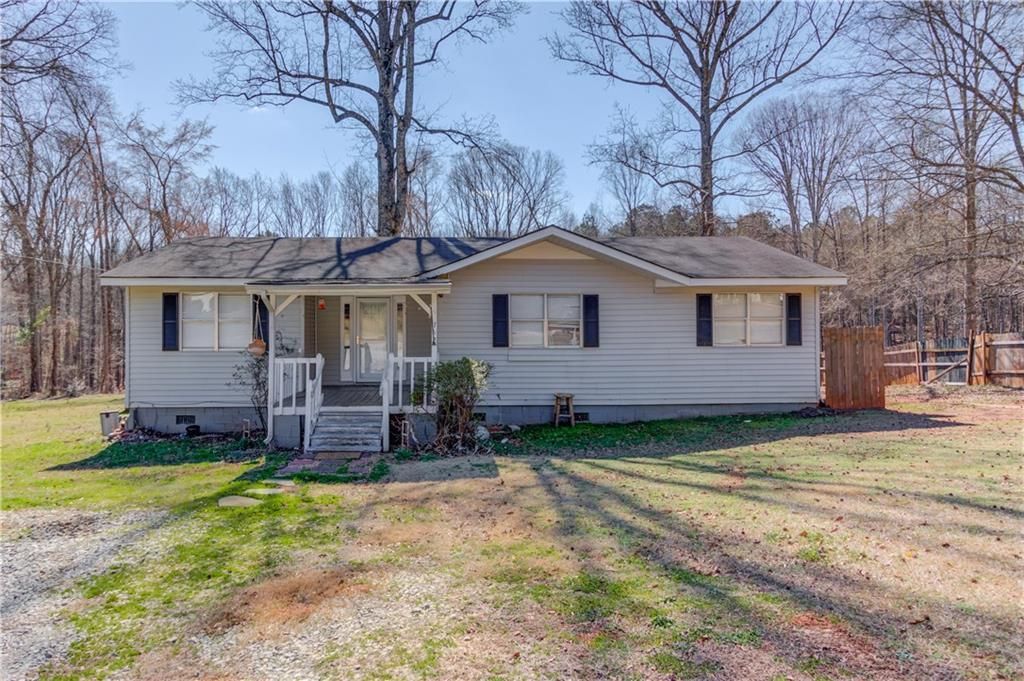 362 Dixie Red Avenue, Jefferson, GA 30549 Main Photo