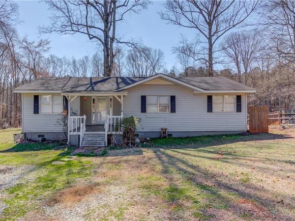 362 Dixie Red Avenue, Jefferson, GA 30549