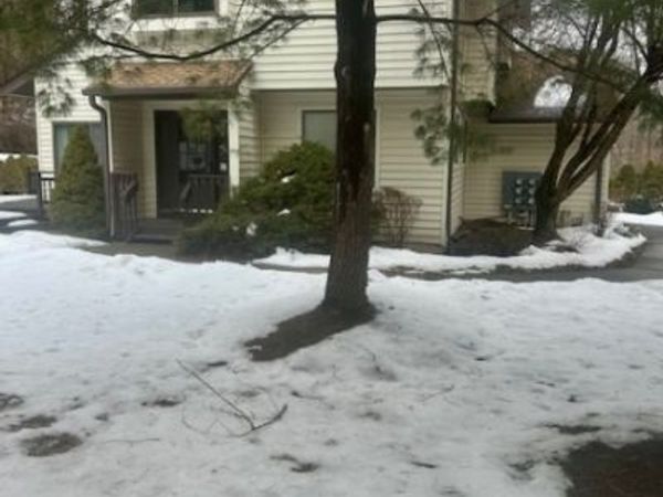 26 Cardinal Ln, Hampton, NJ 07860