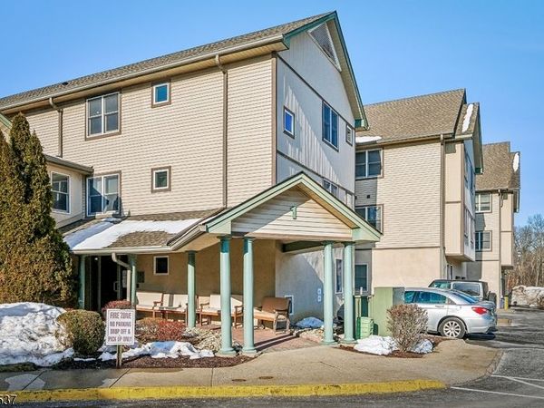 45 Park Edge, Berkeley Heights, NJ 07922