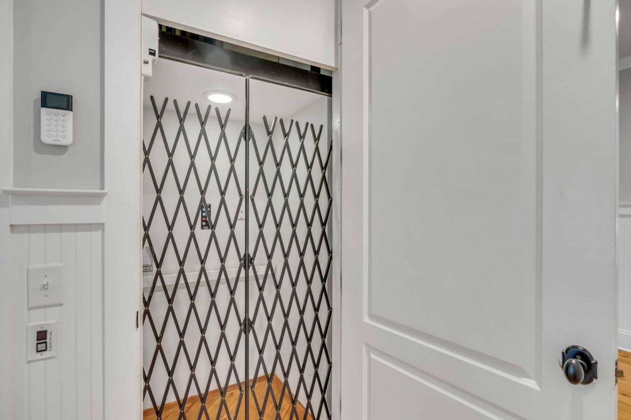 108 Carolina Boulevard Photo 31