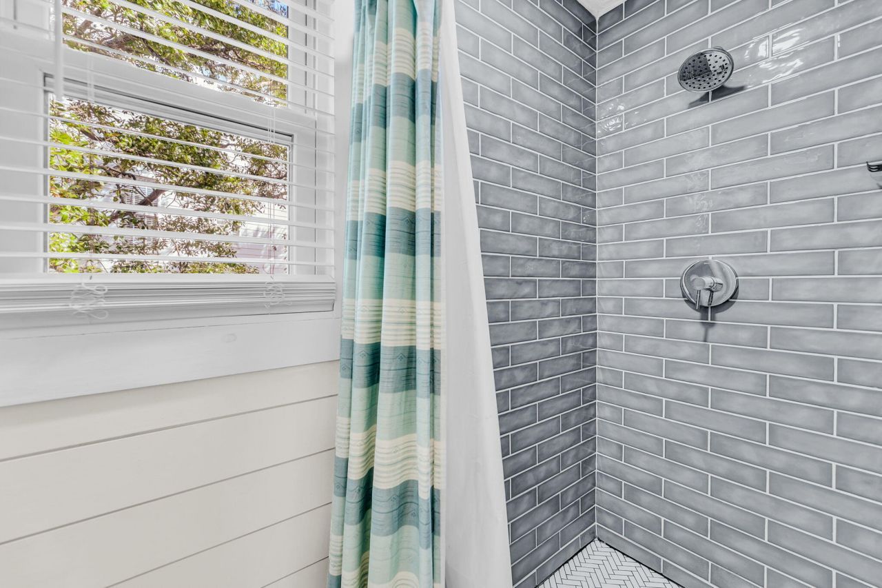 2806 Arc Street Photo 14