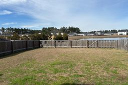 416 Squire Pope Road photo 4