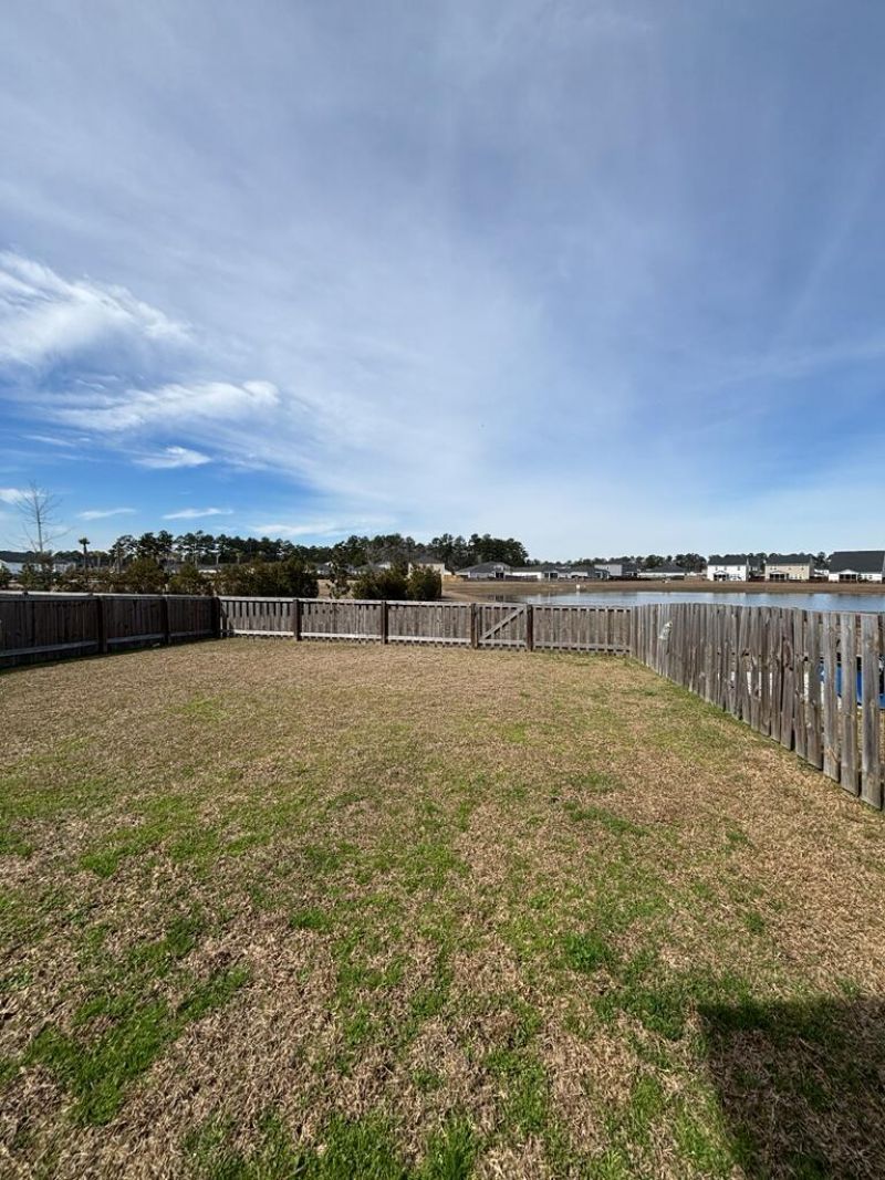 416 Squire Pope Road Photo 6