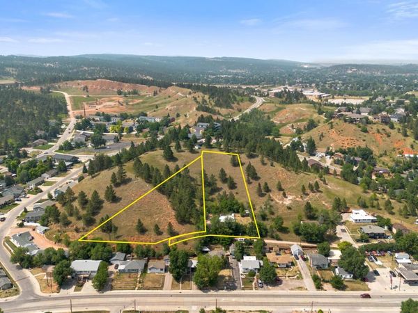 4022 Linden Ln, Rapid City, SD 57702