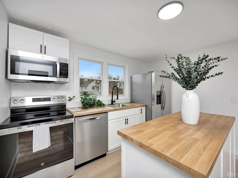 3128 Larue Drive, Kettering, OH 45429 Photo 10