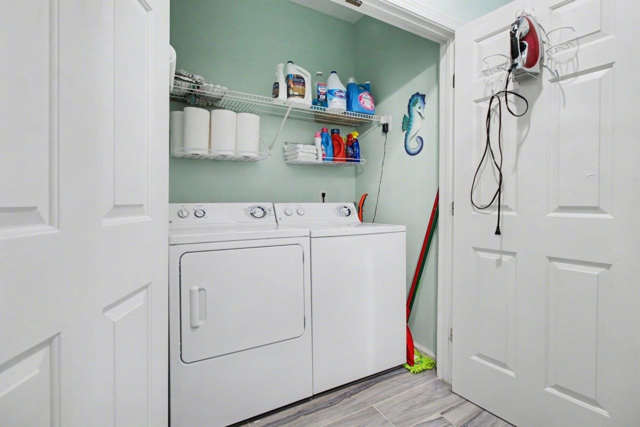 9754 Leyland Dr. Photo 20