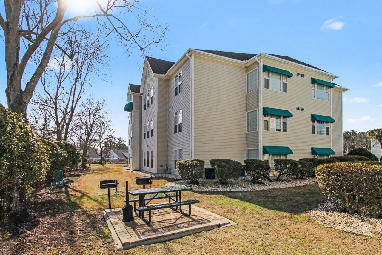 9754 Leyland Dr. Photo 32