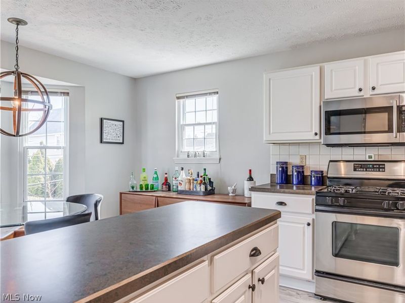 1219 W 69th Street , Cleveland, OH 44102 Photo 14