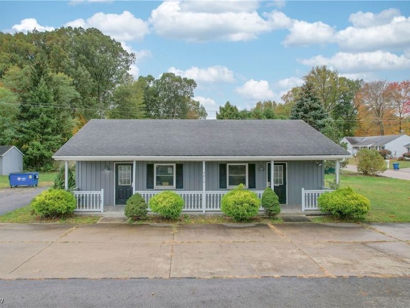 3619 Liberty Avenue , Vermilion, OH 44089 Photo 1