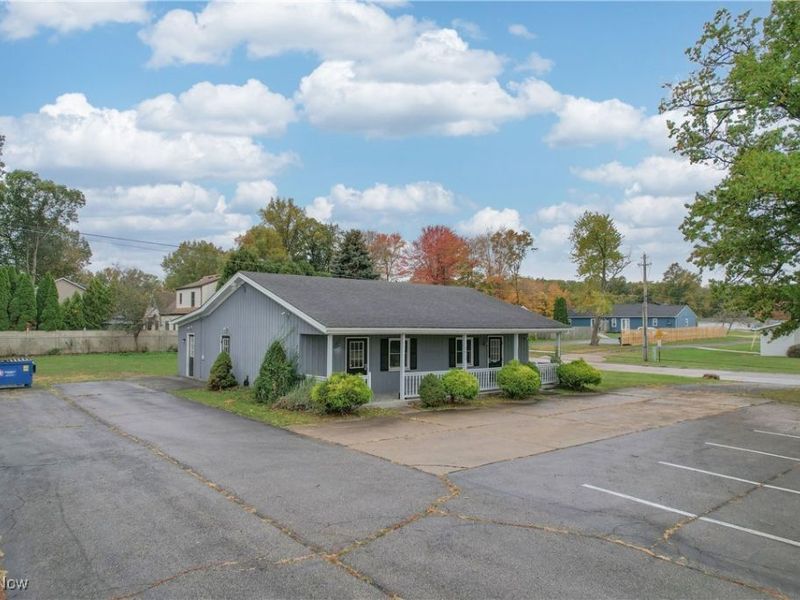 3619 Liberty Avenue , Vermilion, OH 44089 Photo 3