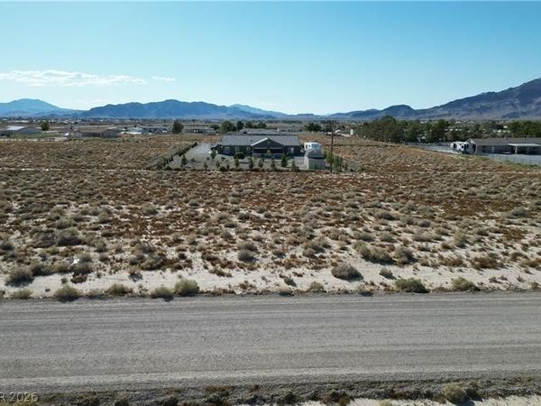 3140 N Broken Bow Avenue , Pahrump, NV 89060