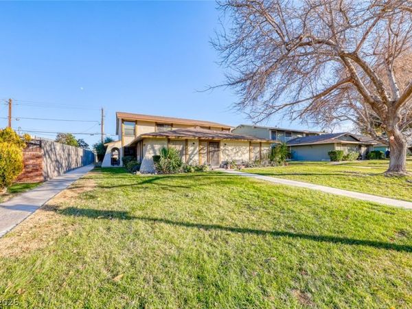 4734 Roberta Street, Unit 2, Las Vegas, NV 89119