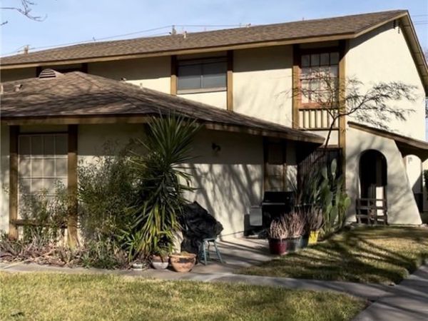 4734 Roberta Street , Unit 2, Las Vegas, NV 89119