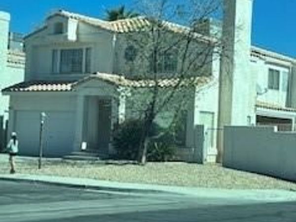 3422 Creek River Drive, Las Vegas, NV 89129