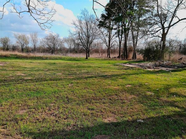 1304 E Cameron Ave , Rockdale, TX 76567