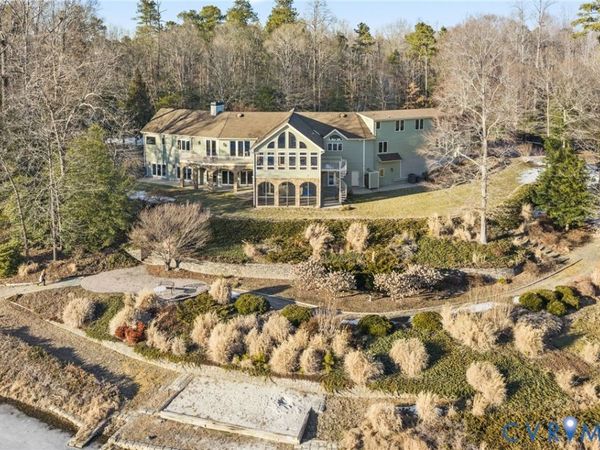 3535 Meadow Road , Sandston, VA 23150