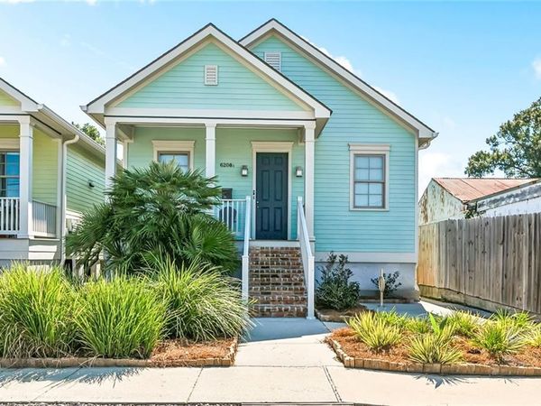 6208 S ROCHEBLAVE Street , New Orleans, LA 70125