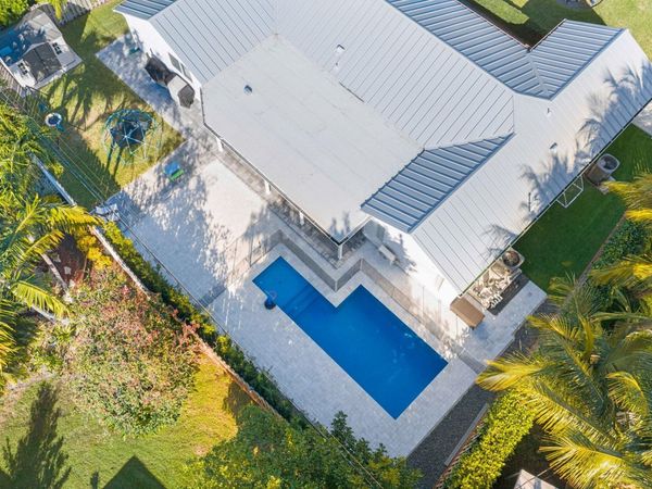 4141 NE 22nd Terrace, Lighthouse Point, FL 33064