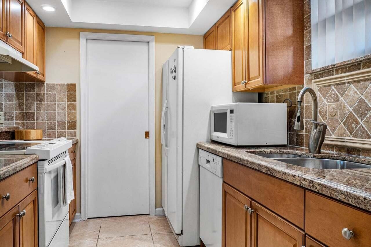 13334 Polo Club Road, Unit 238, Wellington, FL 33414 Photo