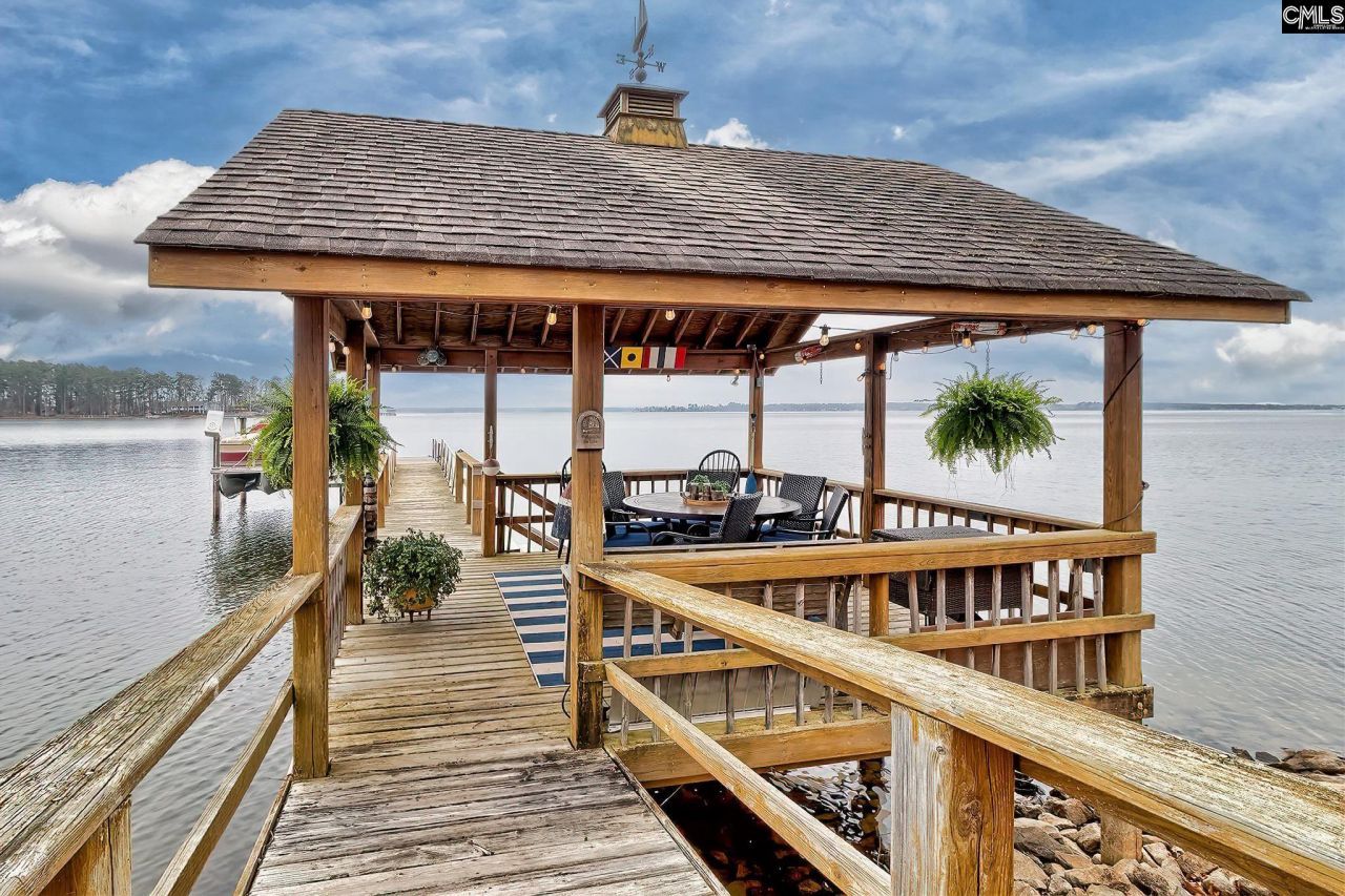 215 Westridge Court  Photo 12