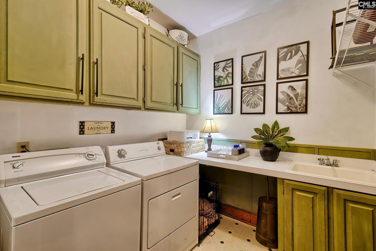 215 Westridge Court  Photo 44