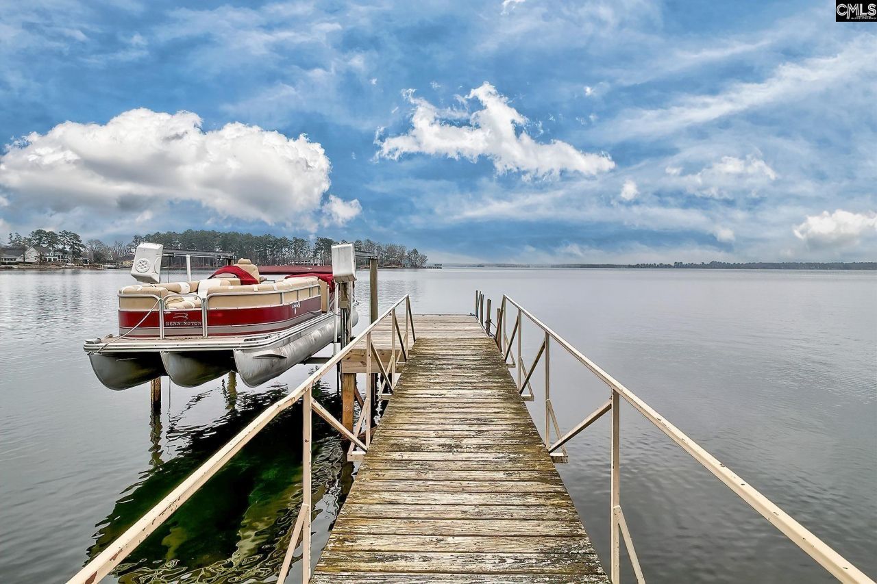 215 Westridge Court  Photo 5