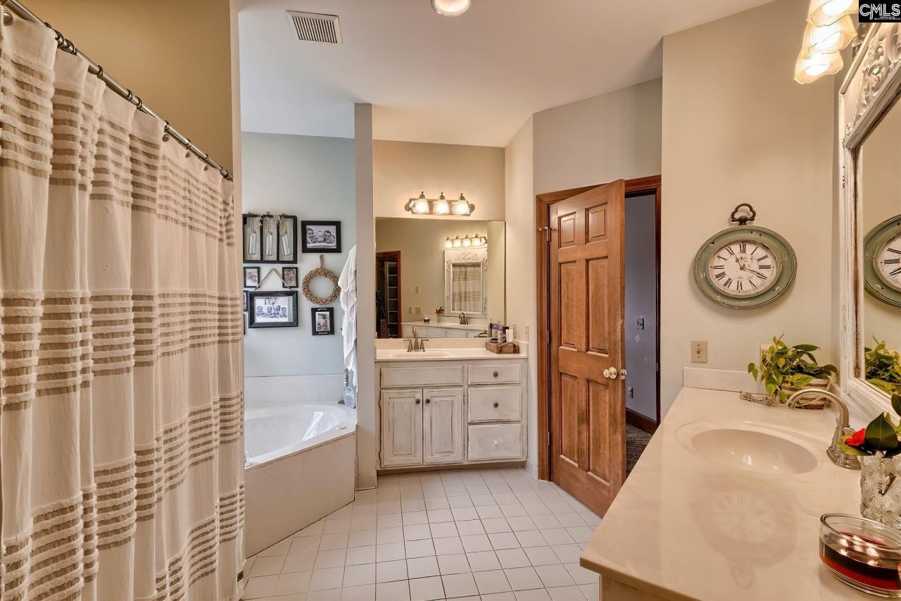 215 Westridge Court  Photo 64