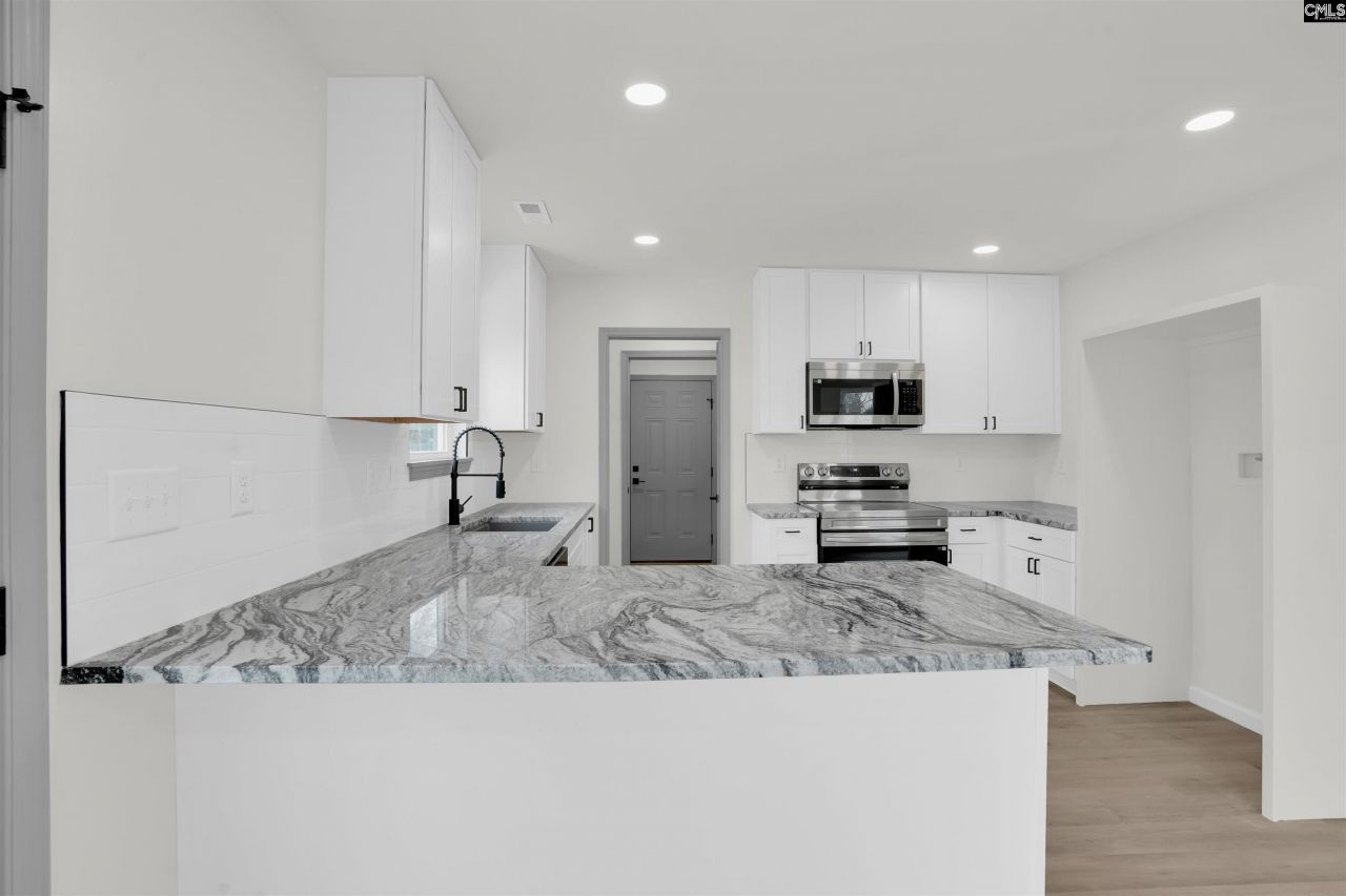 404 E Arch Street  Photo 11