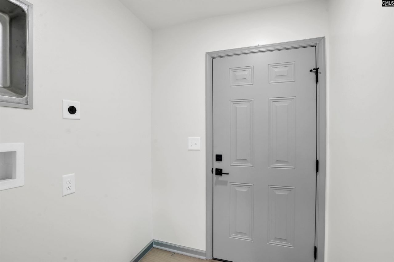 404 E Arch Street  Photo 15