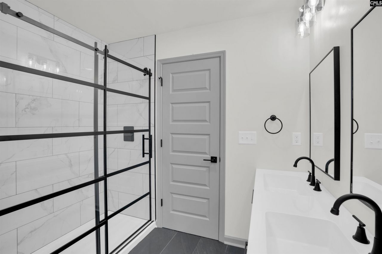 404 E Arch Street  Photo 20