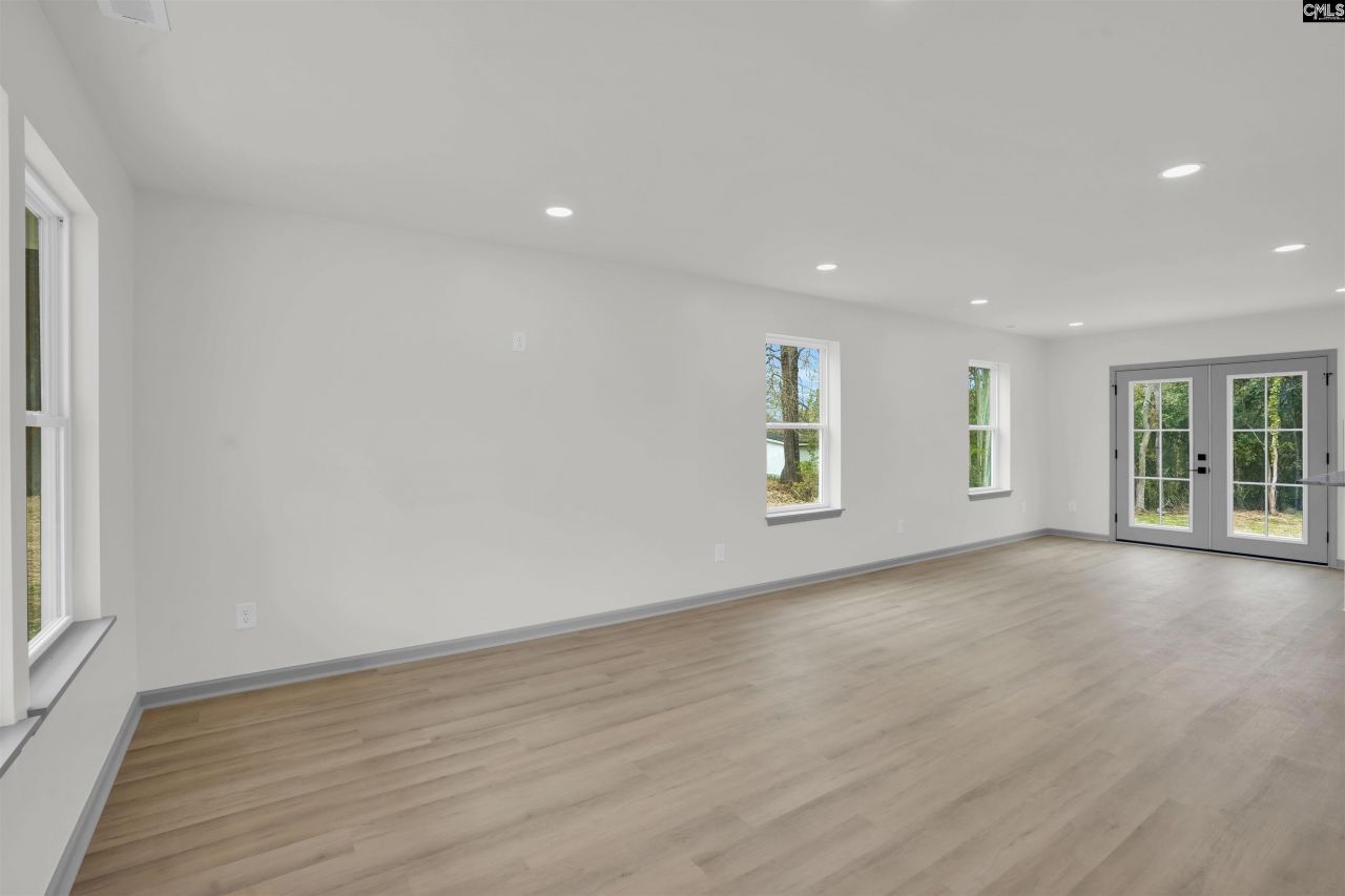 404 E Arch Street  Photo 7