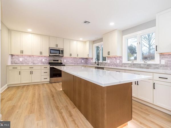 61 S PARK AVENUE, NORRISTOWN, PA 19403