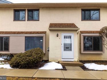 22 FITZWATERTOWN ROAD, UNIT C-8, WILLOW GROVE, PA 19090