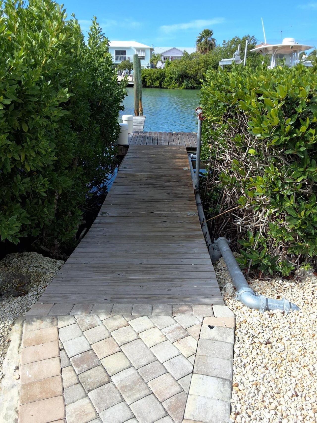 1 Avenue F, Marathon, FL 33050 Photo