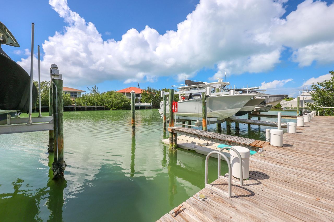 1 Avenue F, Marathon, FL 33050 Photo