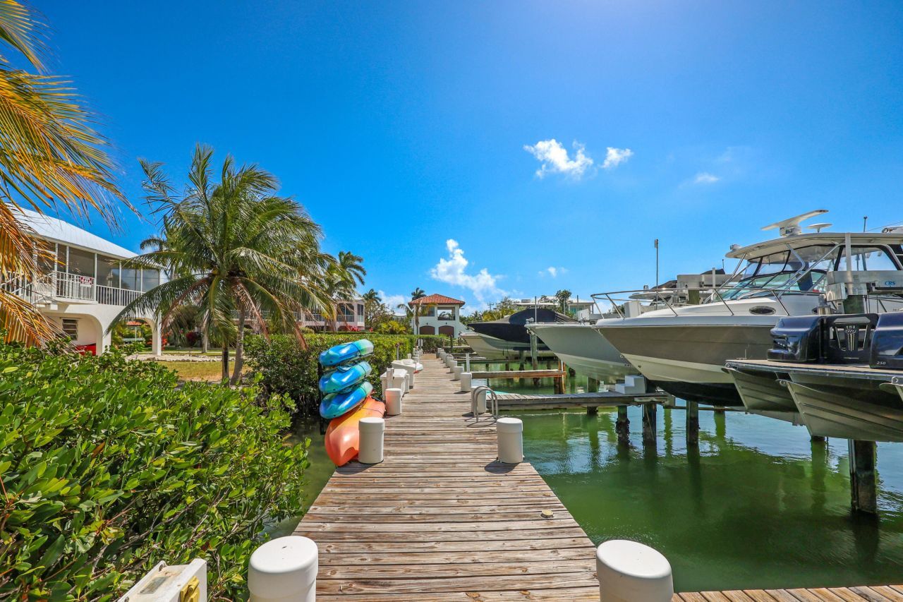 1 Avenue F, Marathon, FL 33050 Photo