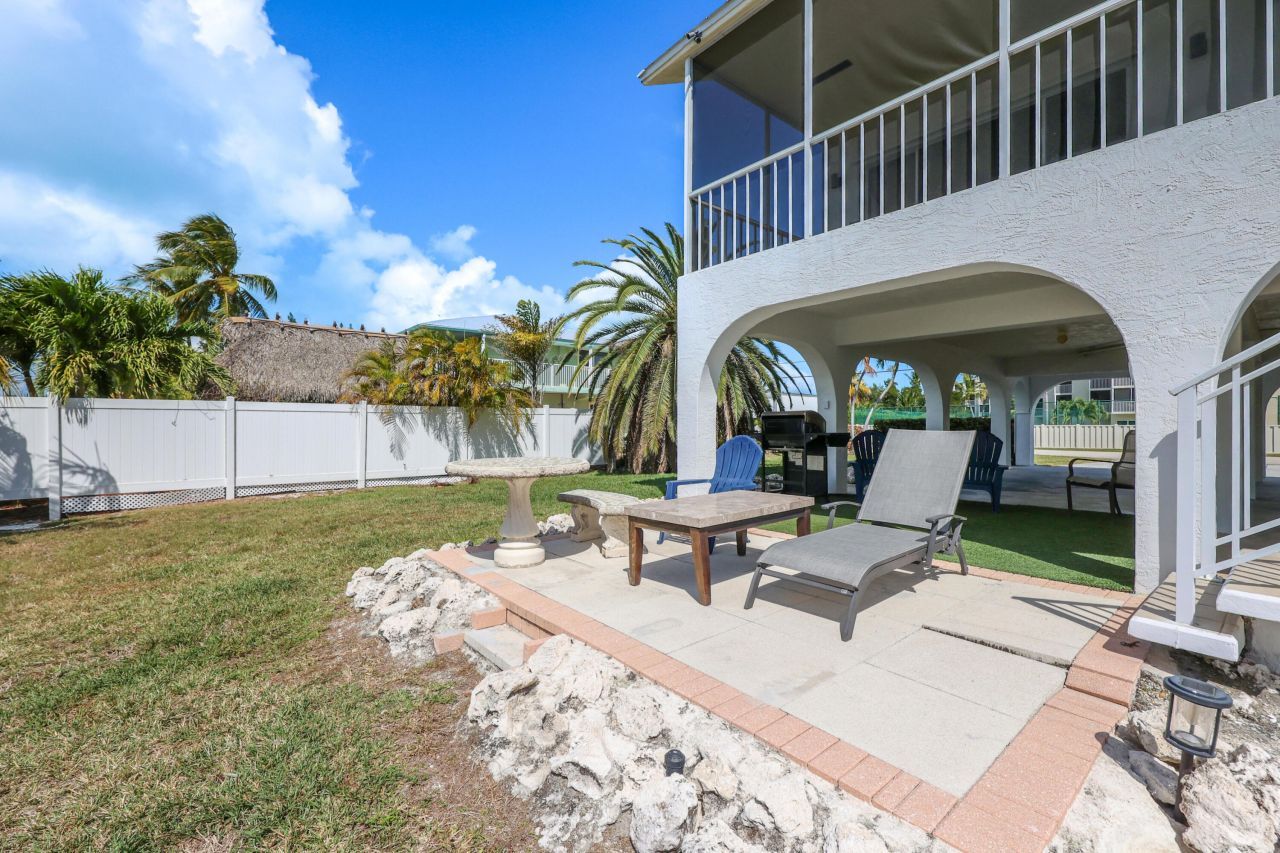 1 Avenue F, Marathon, FL 33050 Photo