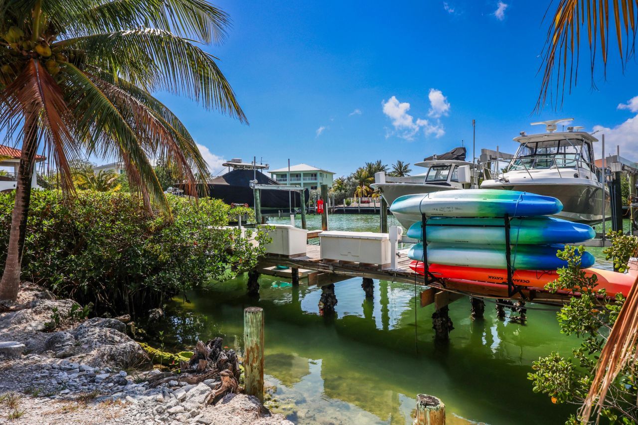 1 Avenue F, Marathon, FL 33050 Photo