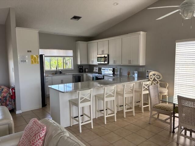 1 Avenue F, Marathon, FL 33050 Photo