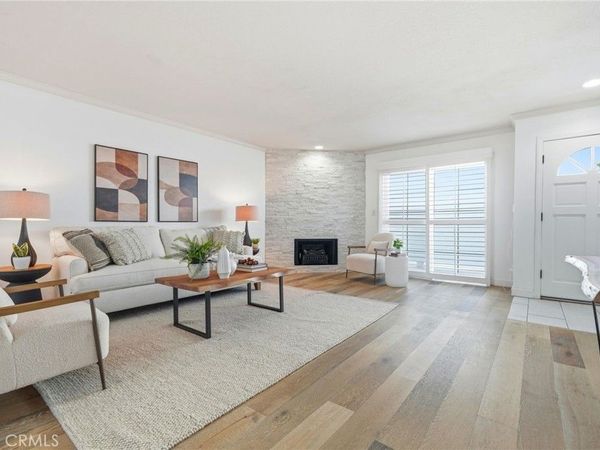 7304 Balboa, Unit C, Lake Balboa, CA 91406