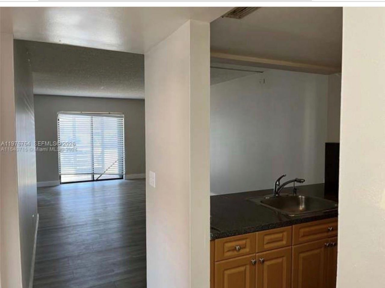 851 NE 207th Ter , Unit 6-103, Miami, FL 33179 Photo